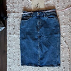GAP Dark Blue Denim Skirt